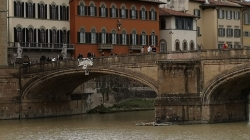 I ponti di Firenze raccontano