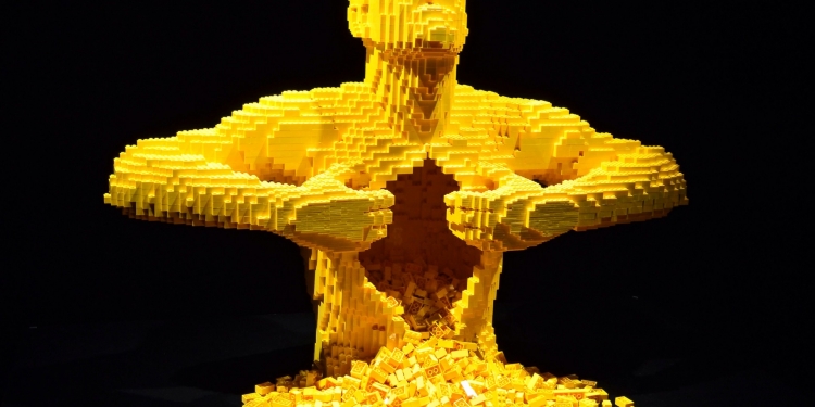 The art of the brick