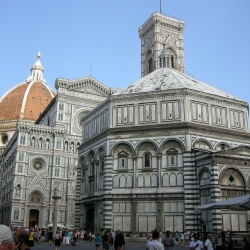 A Firenze cresce il numero dei turisti