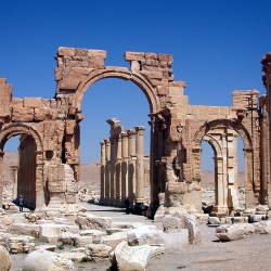 In mostra la riproduzione 3D dell'Arco di Palmira ad Arona