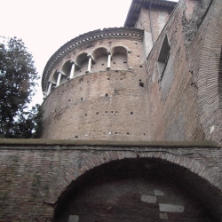 Sotto la basilica Dei Ss.Giovanni e Paolo al Celio