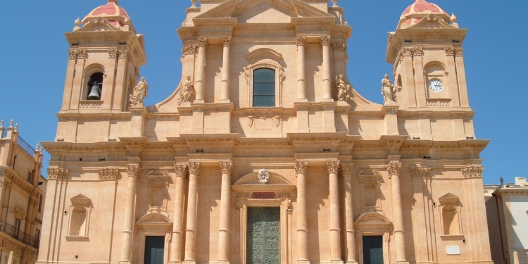 La Sicilia orientale e i luoghi di Montalbano