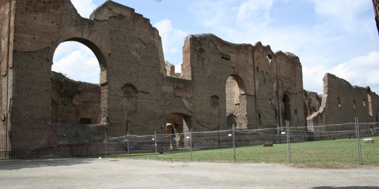 Roma: le Terme di Caracalla, il Colle Palatino, il Rione Trieste