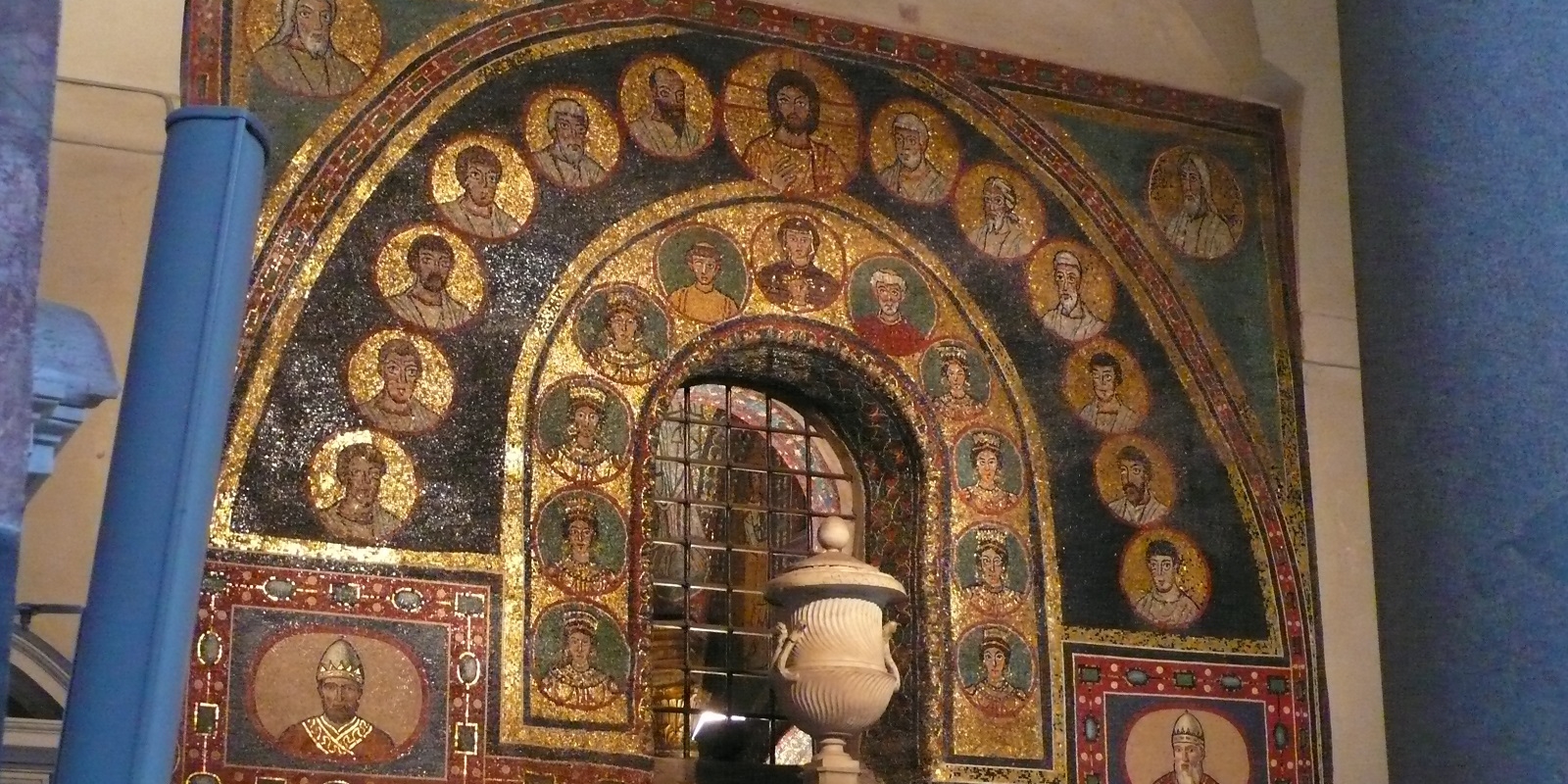 Roma la basilica di Santa Prassede CRALT Magazine