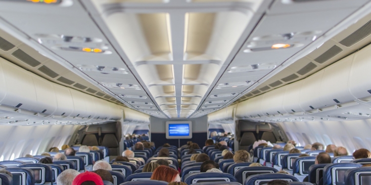 Viaggiare in aereo è sicuro, i passeggeri possono volare tranquilli