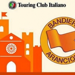 La bandiera arancione del TCI assegnata a Castelmezzano
