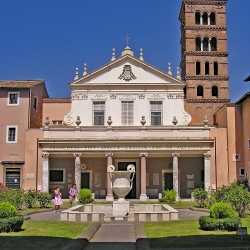 I sotterranei e la Chiesa di Santa Cecilia in Trastevere