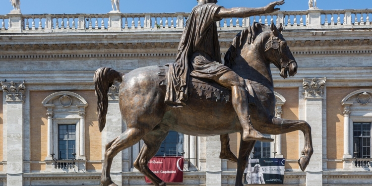 Il campidoglio prima e dopo
