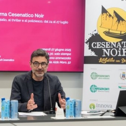 Mistero e delitti sotto l'ombrellone, torna Cesenatico Noir
