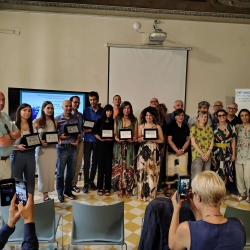 “Storie inaspettate”: i fiori del nostro giardino