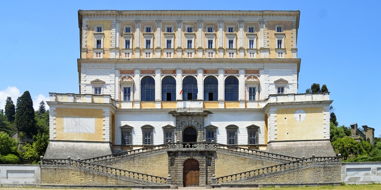 Palazzo Farnese a Caprarola