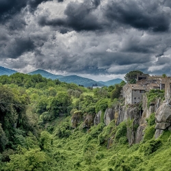 Viterbo: dal Neolitico al Medioevo