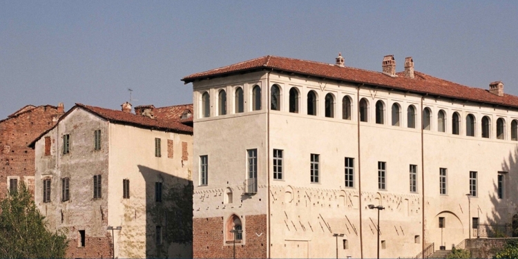 Vercelli e il castello di Buronzo
