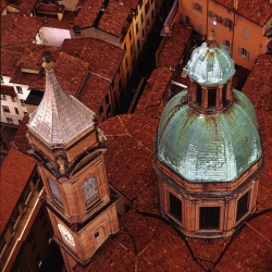 Palazzo Savioli: storia e architettura nel cuore di Bologna