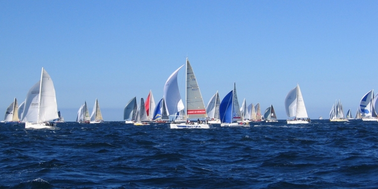 Barcolana 2025: la regata di Trieste e il fascino del Nord-Est italiano