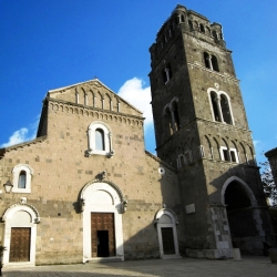 Casertavecchia: il borgo medievale tra storia e panorami