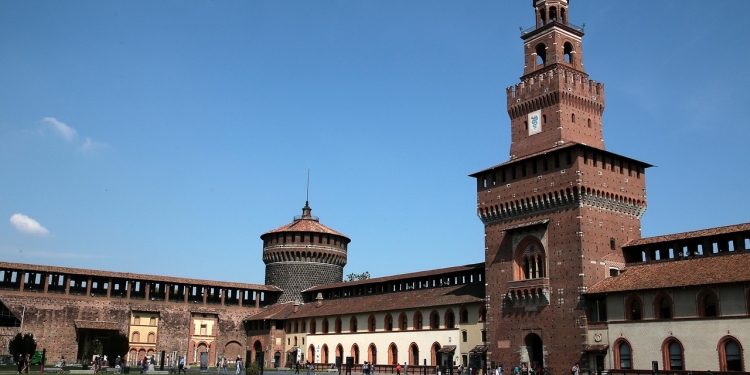 Tour nei sotterranei del Castello Sforzesco: un viaggio nel cuore nascosto di Milano
