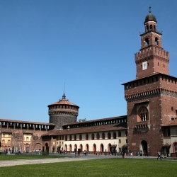 Tour nei sotterranei del Castello Sforzesco: un viaggio nel cuore nascosto di Milano