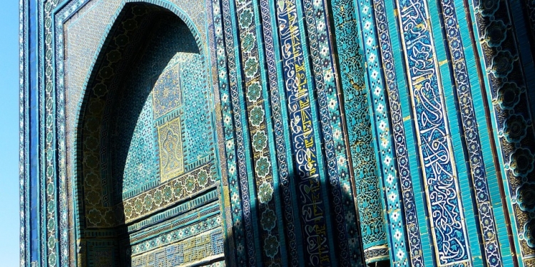 Uzbekistan Classico: sulle antiche vie della Seta tra città d’oro e deserti di storia