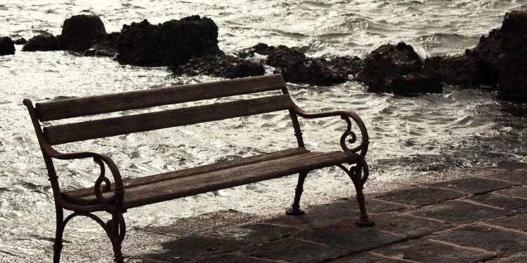 Il mare d&rsquo;inverno a Bacoli: il silenzio azzurro dei Campi Flegrei