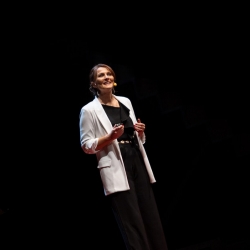 Dall&rsquo;intelligenza artificiale all'algoritmo umano