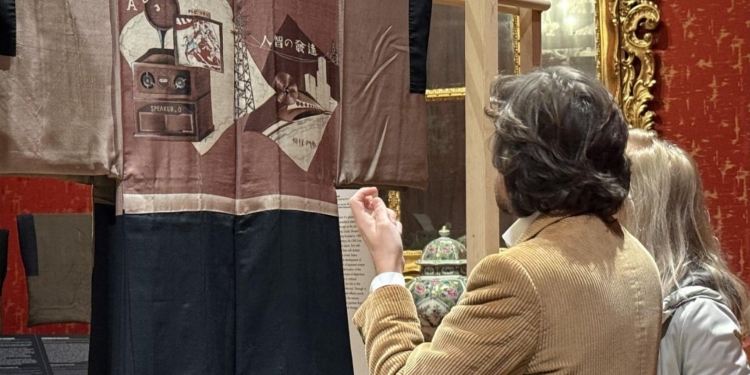 Il kimono maschile. Trame di vita, racconti di stile