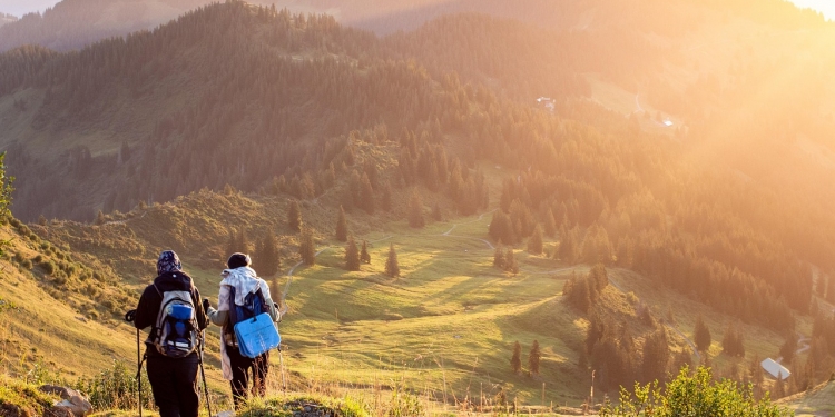 Trekking sulla Via Julia: da Ventimiglia a Mentone, camminare tra storia e mare