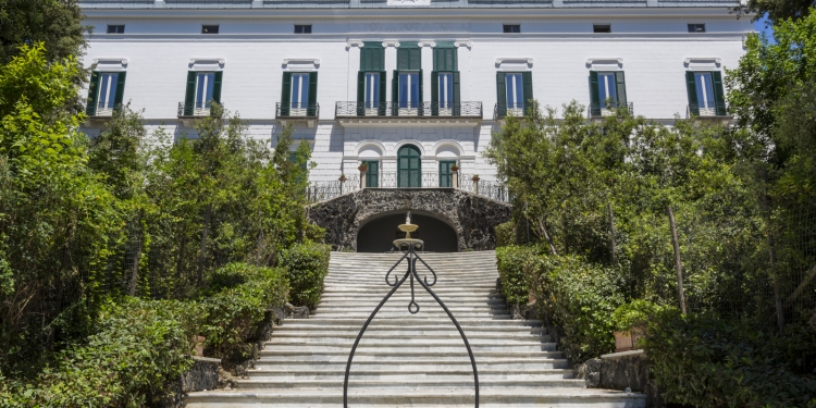 Trekking urbano &ldquo;Signori si scende&hellip;&rdquo;