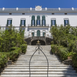 Trekking urbano &ldquo;Signori si scende&hellip;&rdquo;