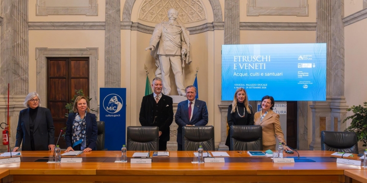 "Etruschi e Veneti. Acque, culti e santuari"