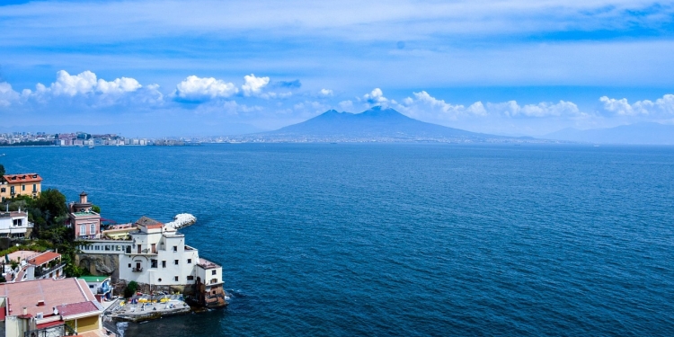 Napoli: minicrociera e visita guidata