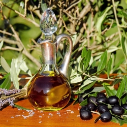 L&rsquo;olio Evo come nutrimento secolare e alleato d'autunno